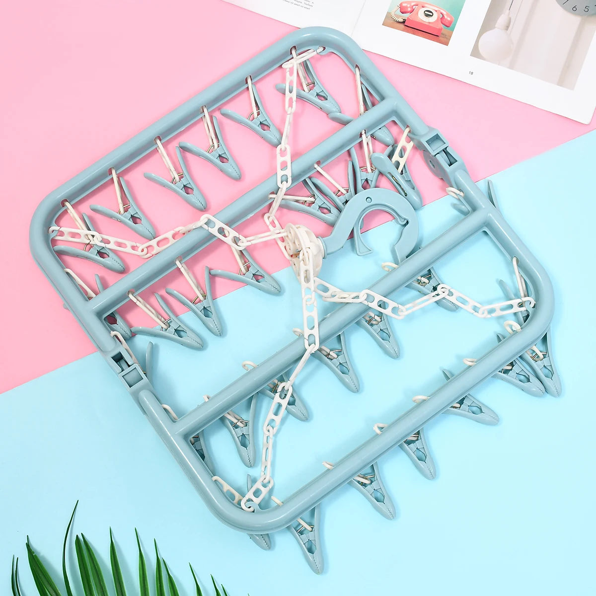 32 Clips Dryer Washing Line Airer Clothes Horse Underwear Socks Pants Hanger