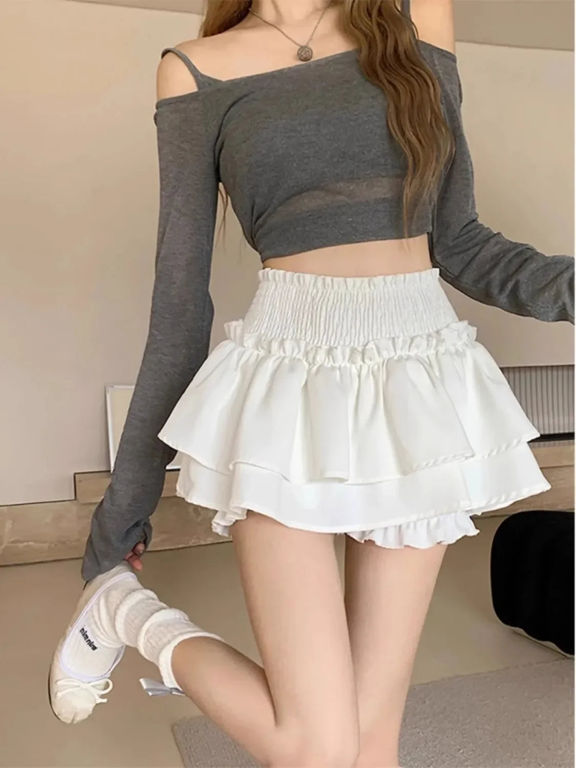 Black Ruffled Skirt For Women High-waisted Slimming A- line Minimalist Summer Ballet-inspired Cake Skirt Anti-exposure Shorts